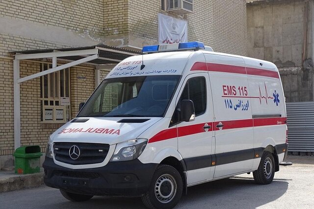 خدمت دهی اورژانس پیش بیمارستانی به مصدومین ۵۴۰ سانحه ترافیکی در شرق استان کرمان