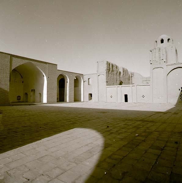 نگاهی به تاریخچه دو مسجد قرون اولیه اسلامی در بم