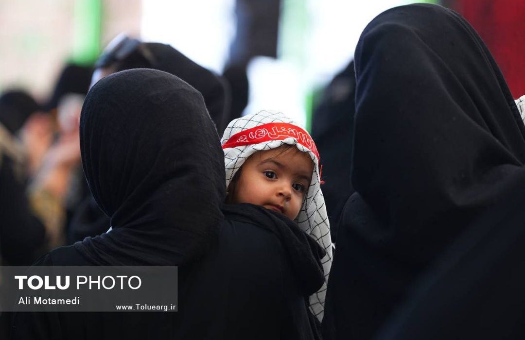 گزارش تصویری از مراسم شیرخوارگان حسینی در امام زاده اسیری بم