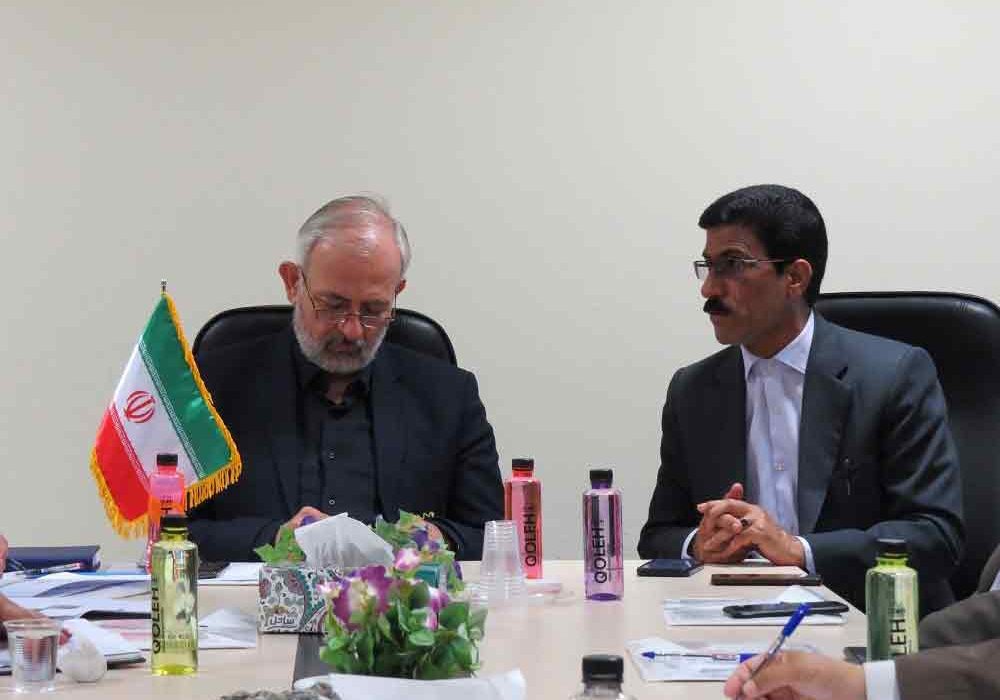 تنها خواسته به حق و دیرین مردم شرق استان کرمان تبدیل وضعیت مجتمع به دانشگاه است