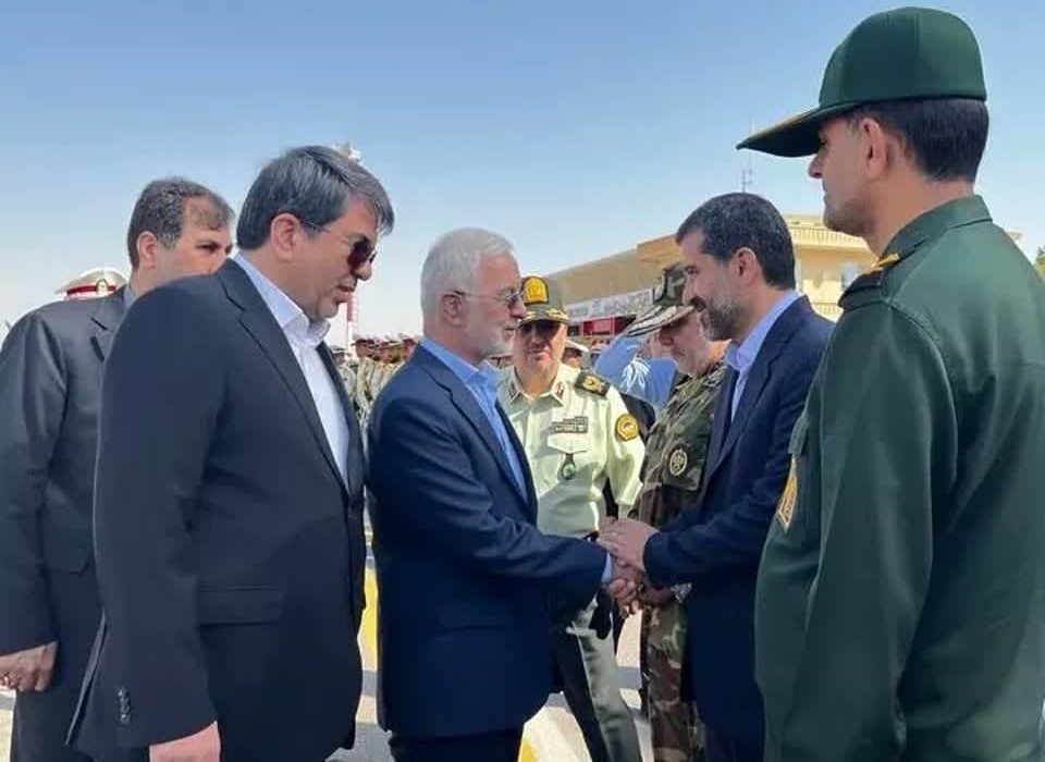 وزیر کشور وارد کرمان شد