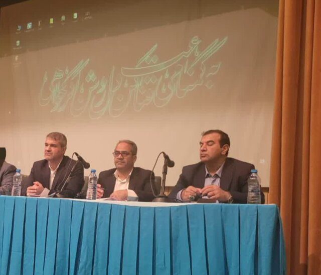 همایش دستگاه قضا و ادارهکل اطلاعات کرمان با سران طوایف شرق استان برگزار شد
