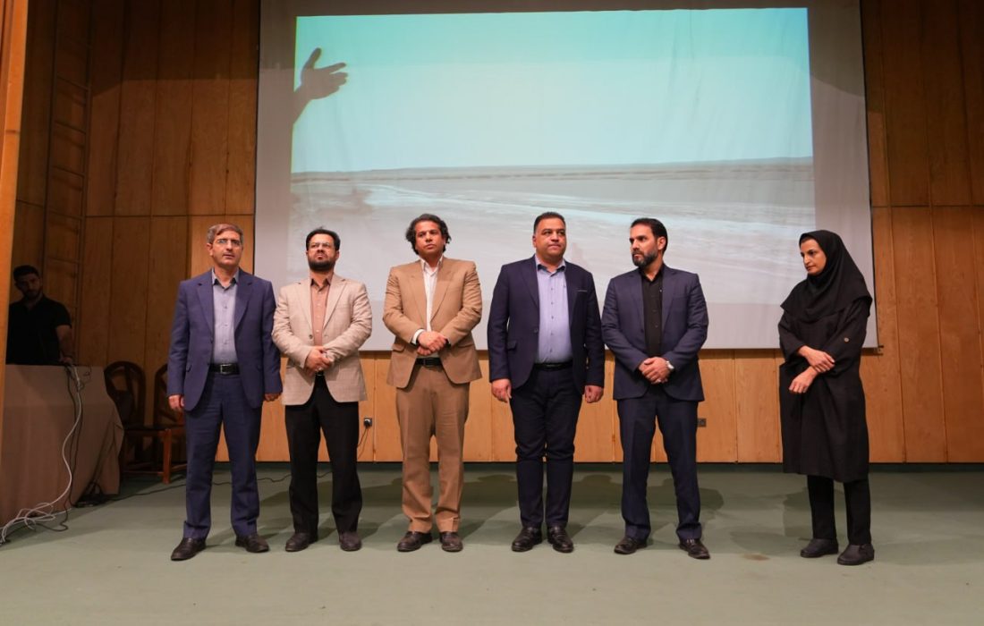 گرامیداشت نهمین سالروز ثبت جهانی بیابان لوت در بم + گزارش تصویری