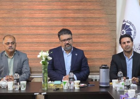 بروکراسی پبچیده و خروج سرمایه؛ مهم‌ترین موانع توسعه شرق کرمان