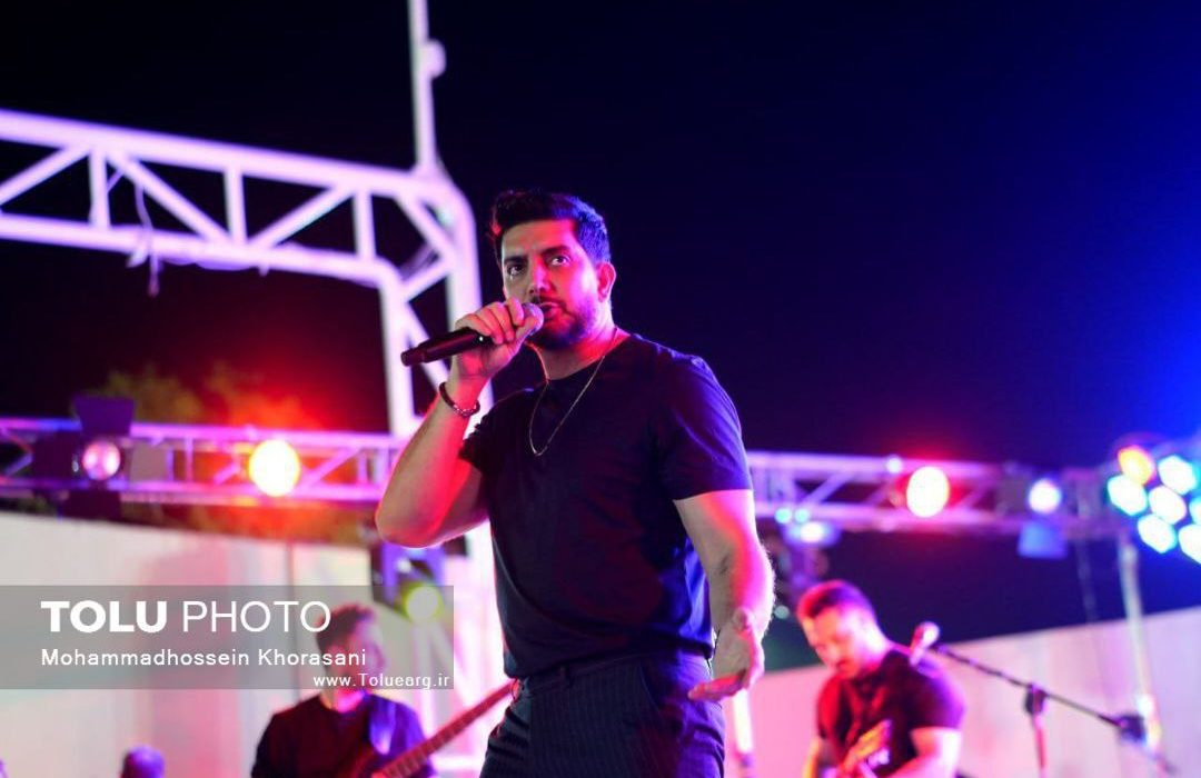 اولین شب جشن خرما در ارگ جدید بم همراه با کنسرت فرزاد فرزین و امید جهان