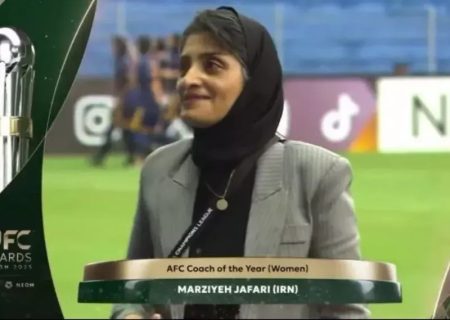 واکنش احساسی مرضیه جعفری به جایزه برترین مربی آسیا