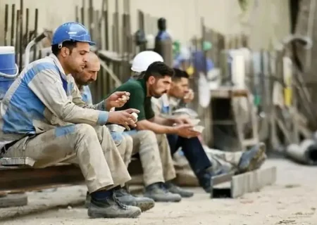 گزارش از کمیسیون کارگری بم؛ تلاش برای بازگشت نیروهای تعدیل‌شده به کار